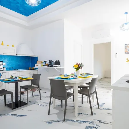 Turchese House 3*